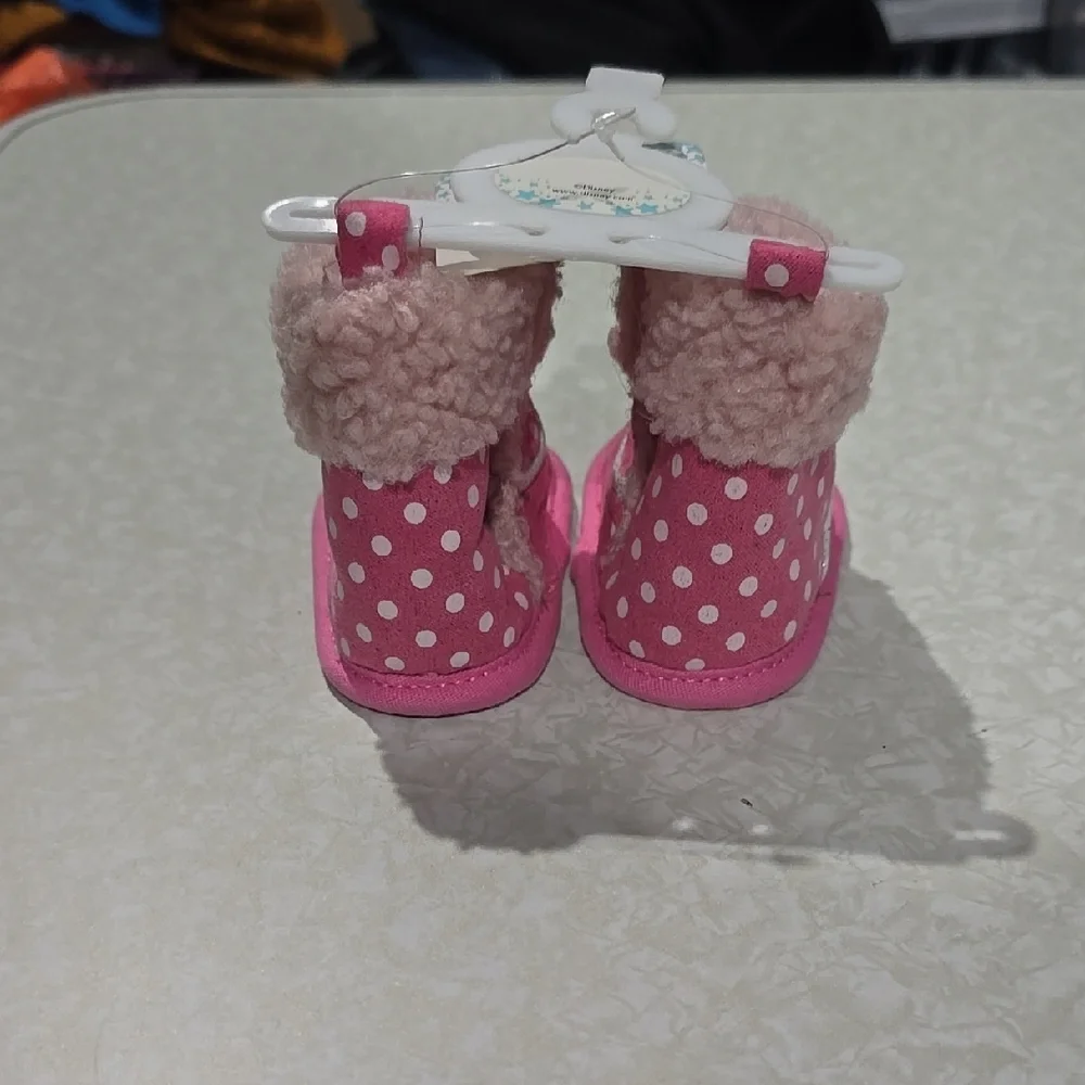 Disney Pink‎ Minnie Mouse Slippers with Plush Lining